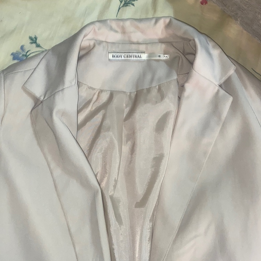 Body central jacket